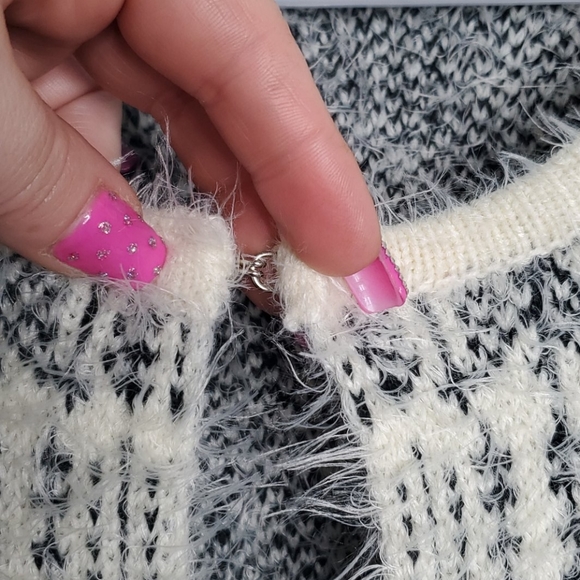 FAUX tweed Cardigan - Picture 3 of 4